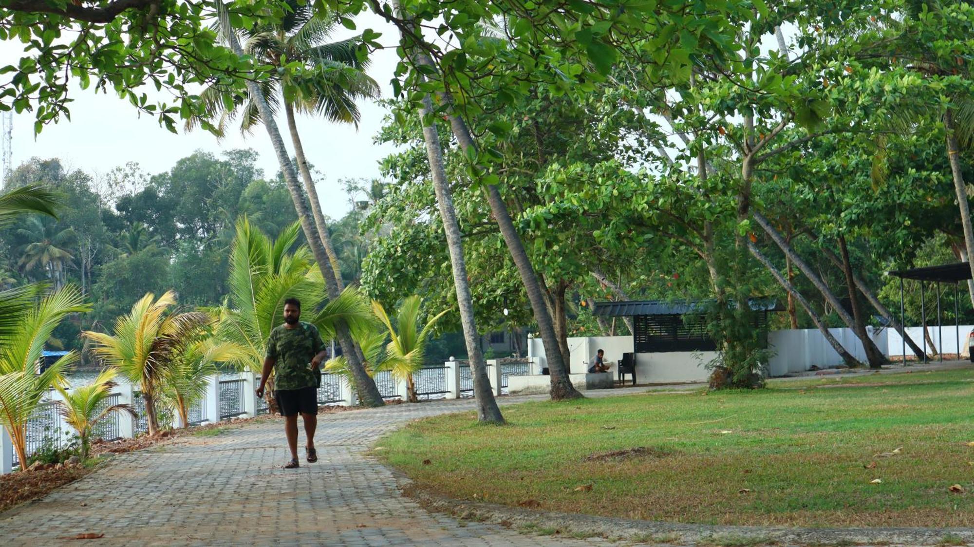 Ripples Service Villas Kollam Exteriér fotografie